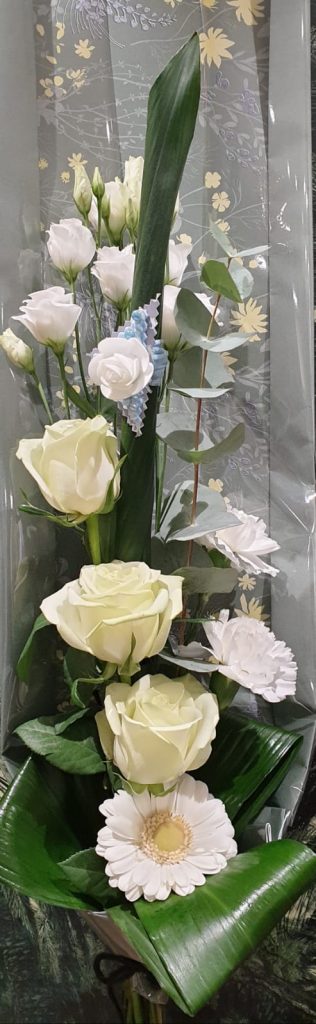 Fleurs d'émotion - Bouquet linéaire - Collection 2024 - Douceur bleutée 